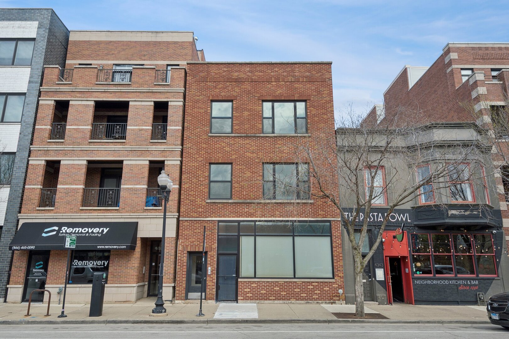 4345 N Lincoln Avenue #2, Chicago, IL