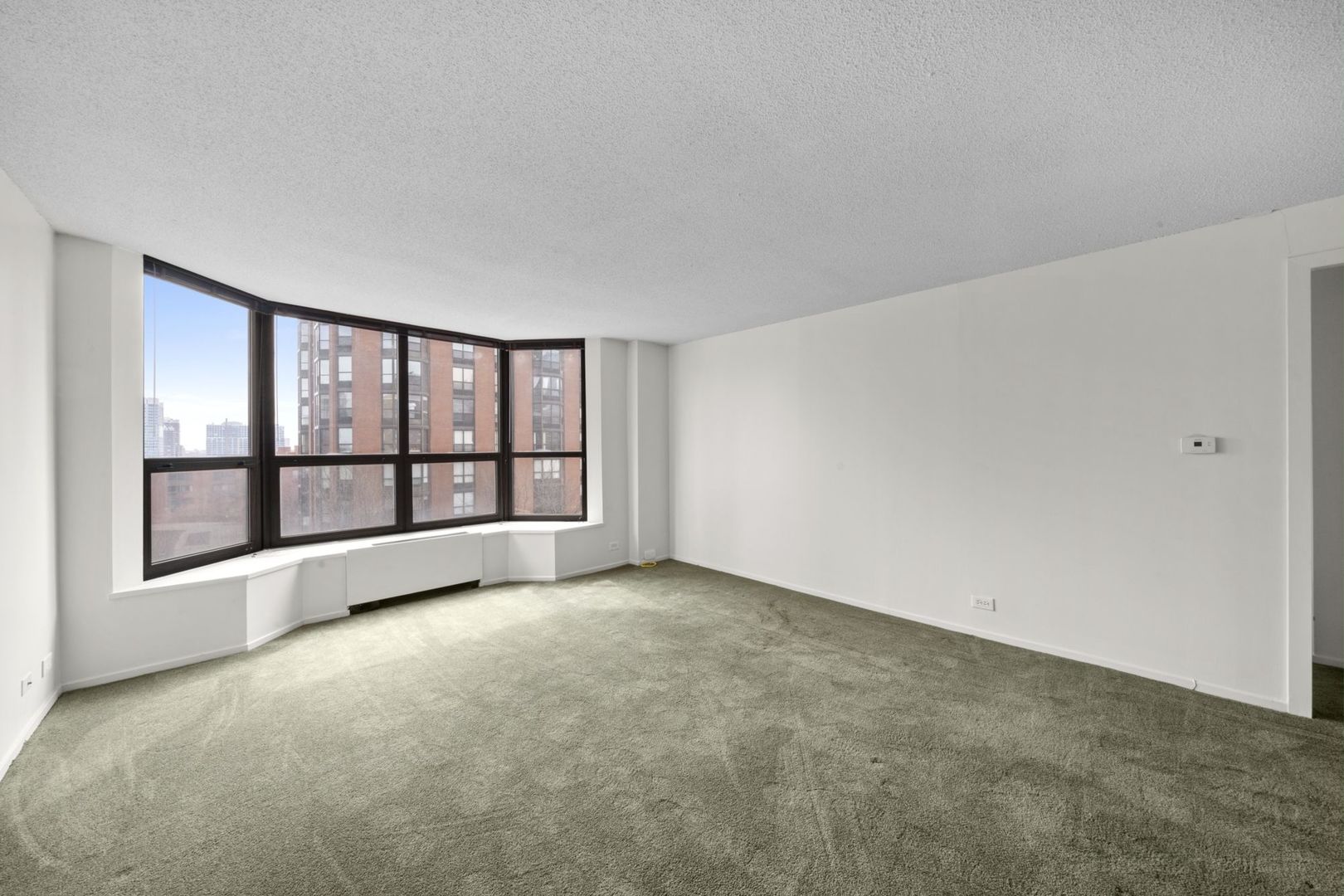 899 S Plymouth Court #605, Chicago, IL