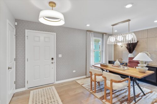 1679 Breton Avenue, North Aurora, IL