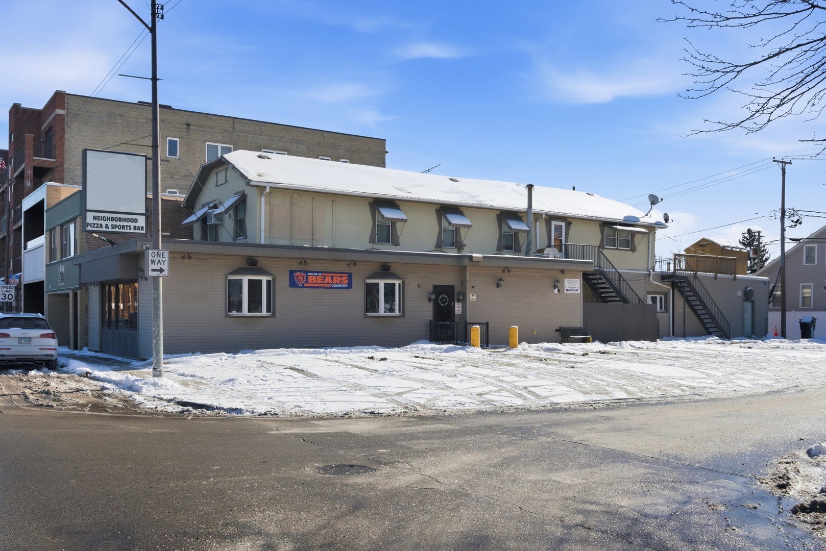 7455 W Irving Park Road, Chicago, IL