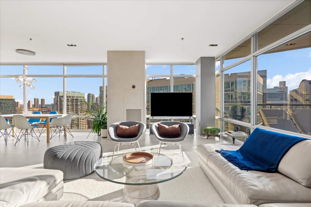 510 W Erie Street #1801, Chicago, IL