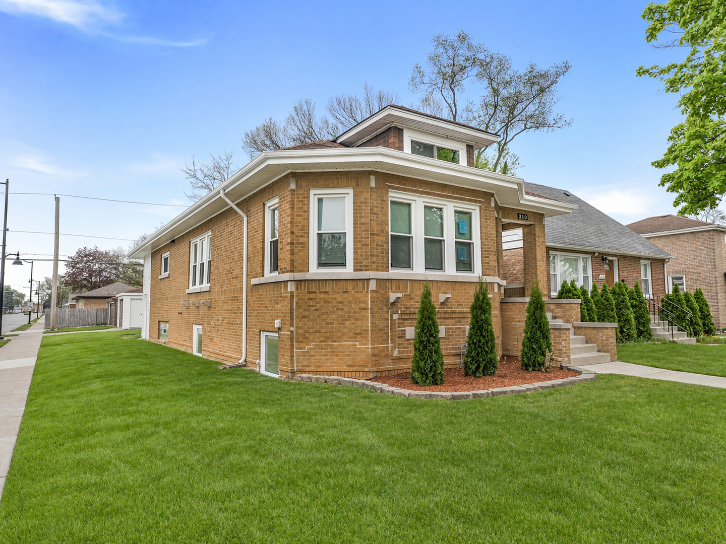 319 Bellwood Avenue, Bellwood, IL