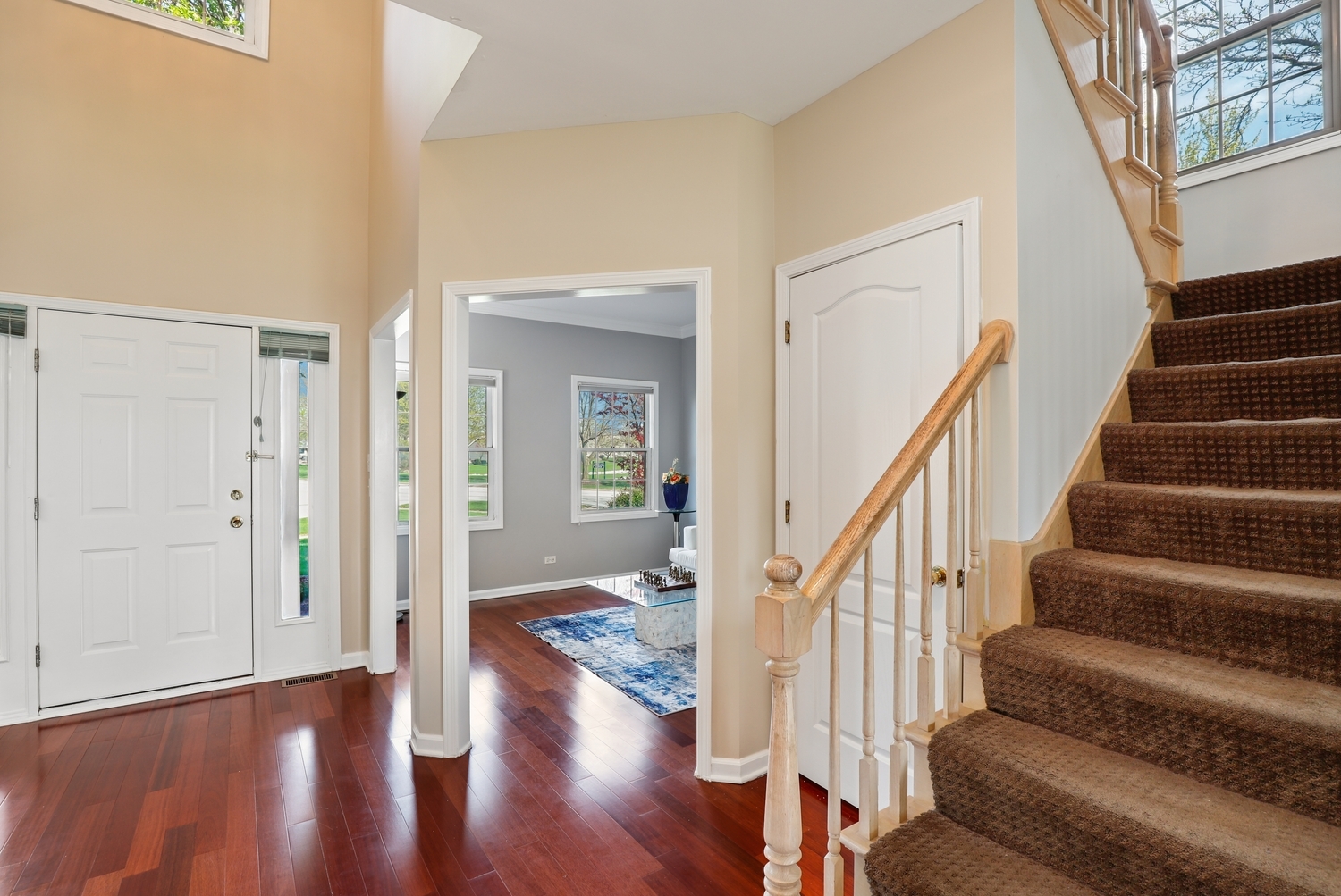 1004 Hamlet Road, Naperville, IL