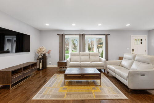 140 Spring Oaks Drive, Wood Dale, IL