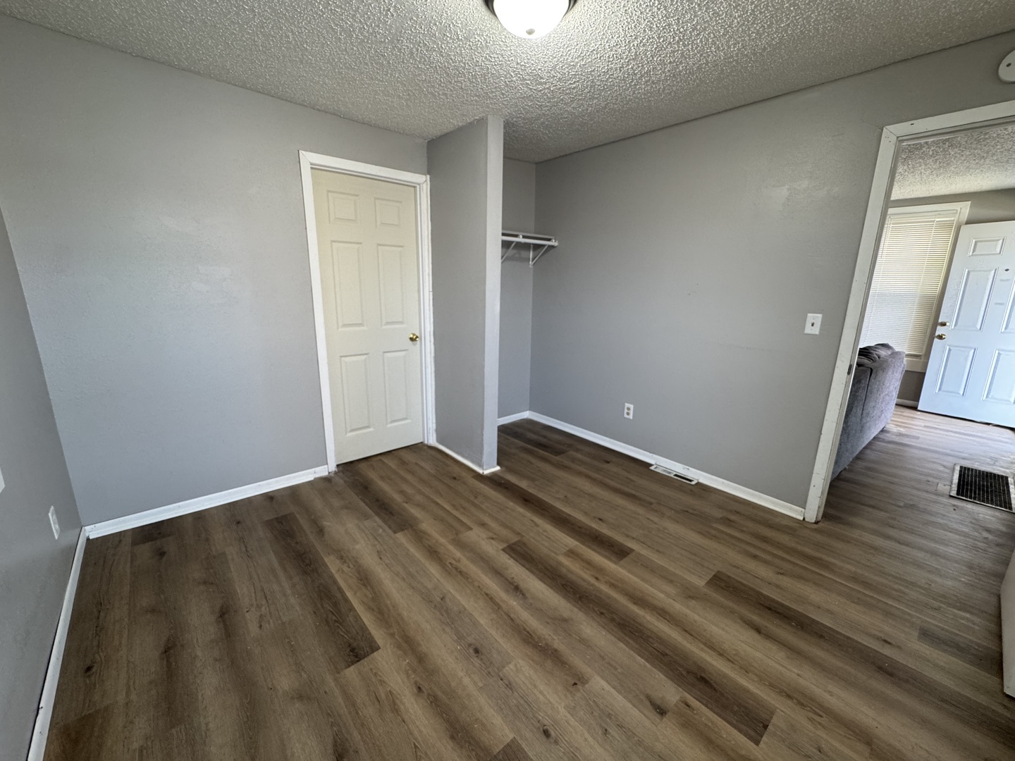 1341 W 4TH Street, Davenport, IA