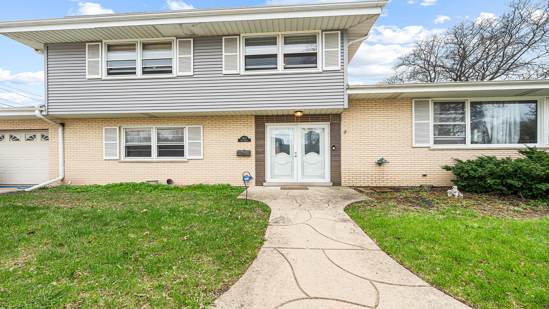 1525 Elm Street, Park Ridge, IL