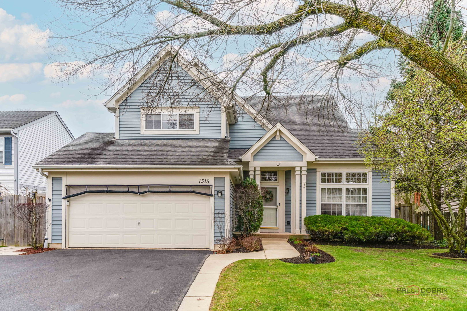 1315 Lily Court, Grayslake, IL