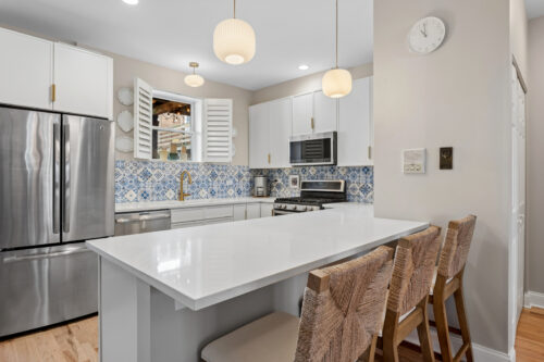 4309 N Troy Street #2, Chicago, IL