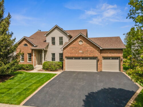 415 Sudbury Circle, Oswego, IL
