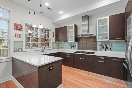 855 Laurel Avenue, Highland Park, IL