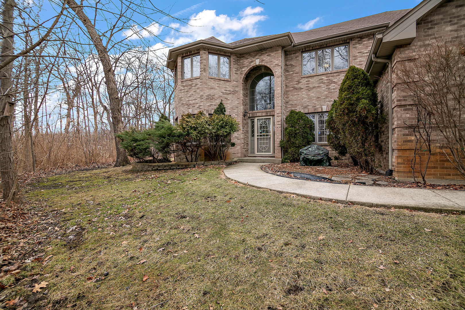 321 Royal Oak Drive, Steger, IL