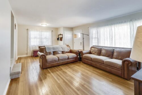 798 S Linden Avenue, Elmhurst, IL