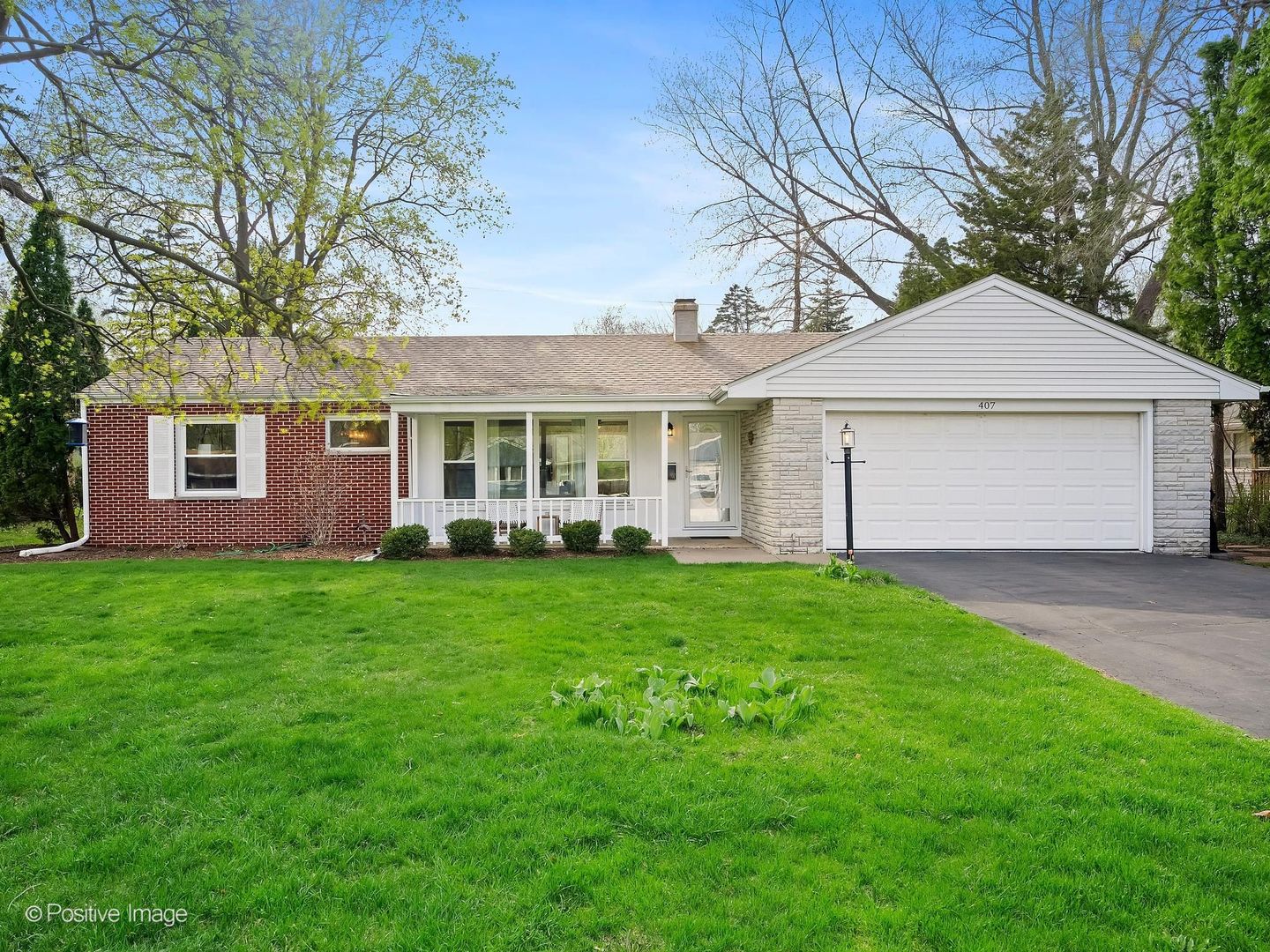 407 10th Court, St. Charles, IL