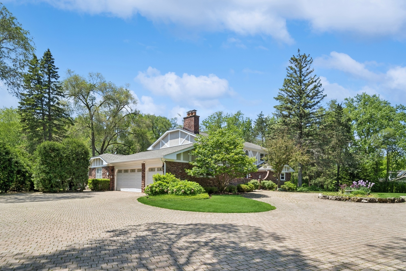 3620 Lawson Road, Glenview, IL