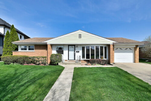 8016 W Leland Avenue, Norridge, IL