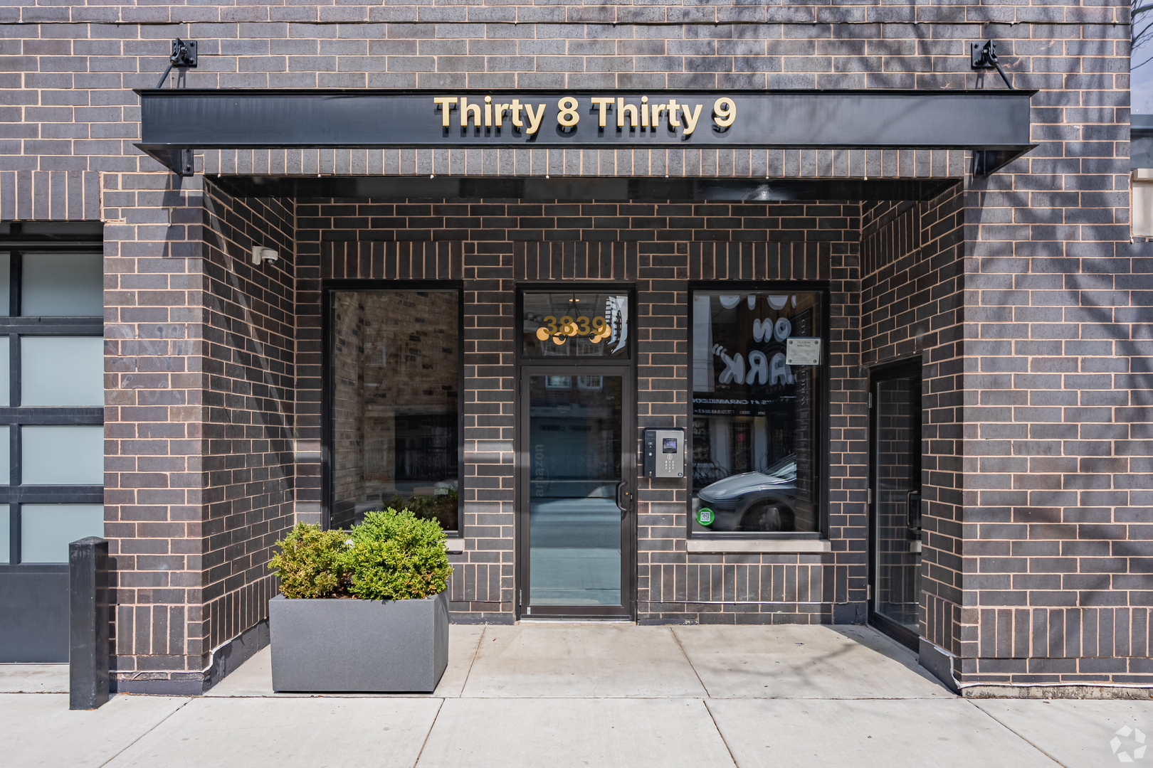 3839 N Clark Street #304, Chicago, IL