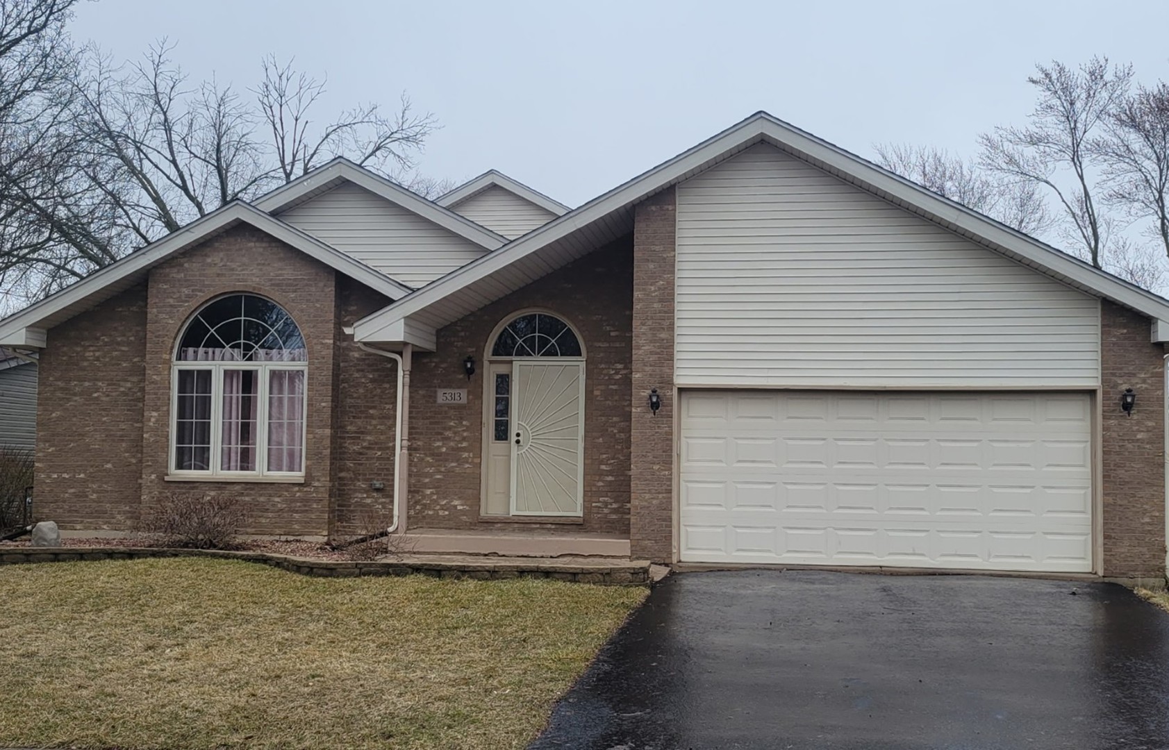 5313 Imperial Drive, Richton Park, IL
