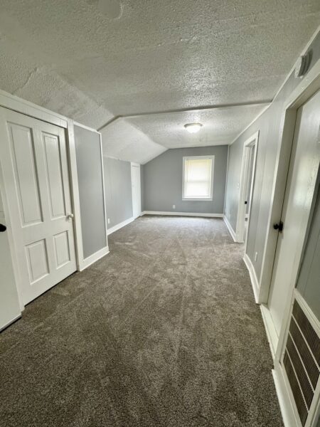 3032 1/2 INDIAN Road, Davenport, IA