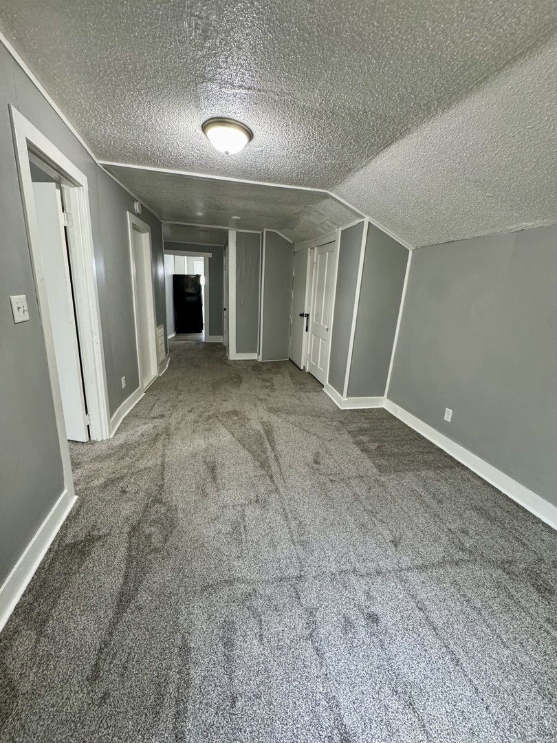 3032 1/2 INDIAN Road, Davenport, IA