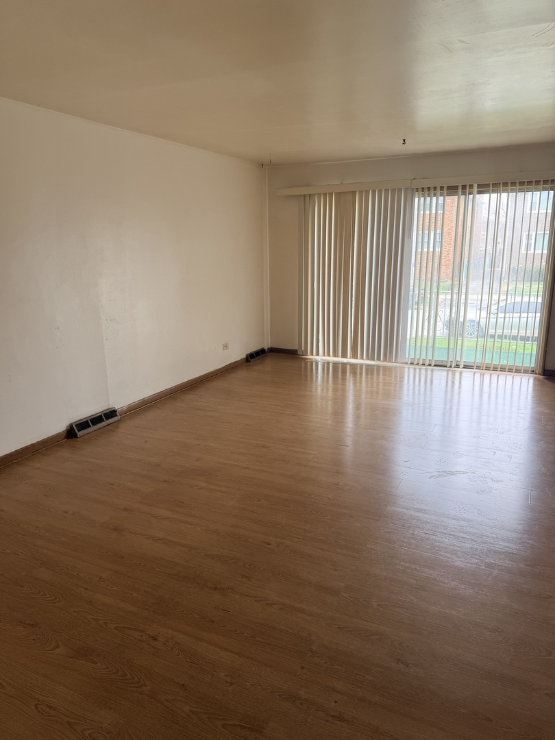 404 Prairie Avenue, Calumet City, IL