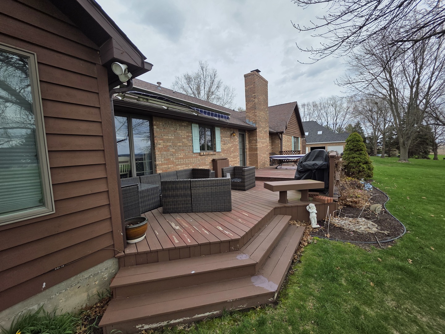 47 Carriage Hill Court, Sterling, IL