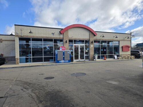 908 E Irving Park Road, Streamwood, IL