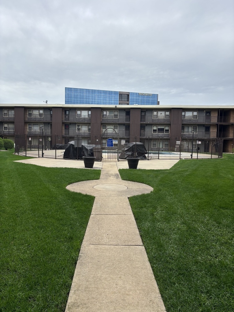 9608 W Higgins Road #2c, Rosemont, IL