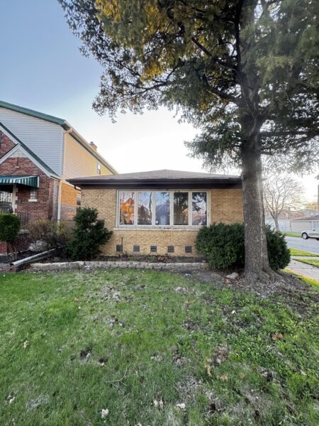 10100 S Saint Lawrence Avenue, Chicago, IL