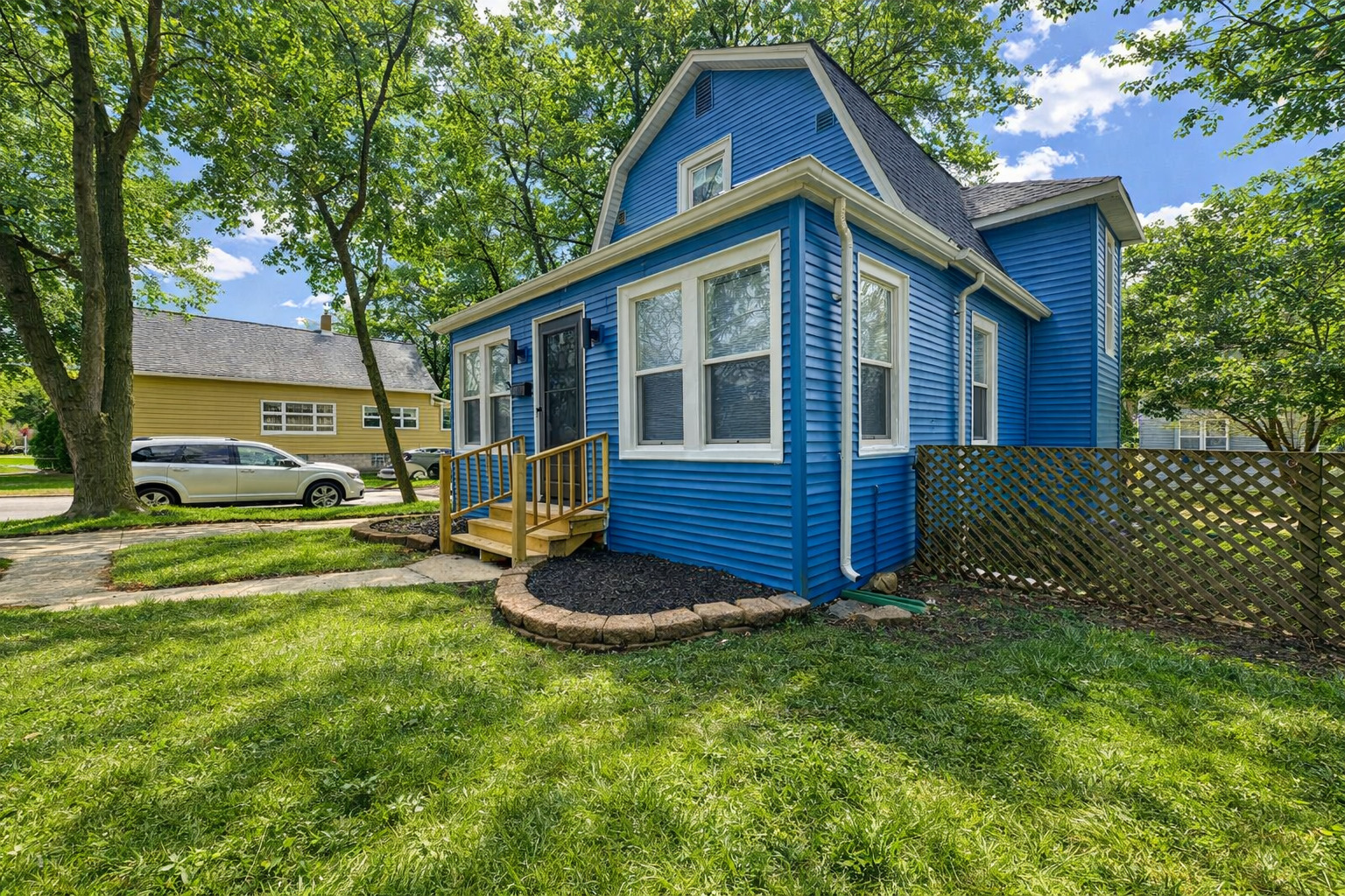 9820 S California Avenue, Evergreen Park, IL