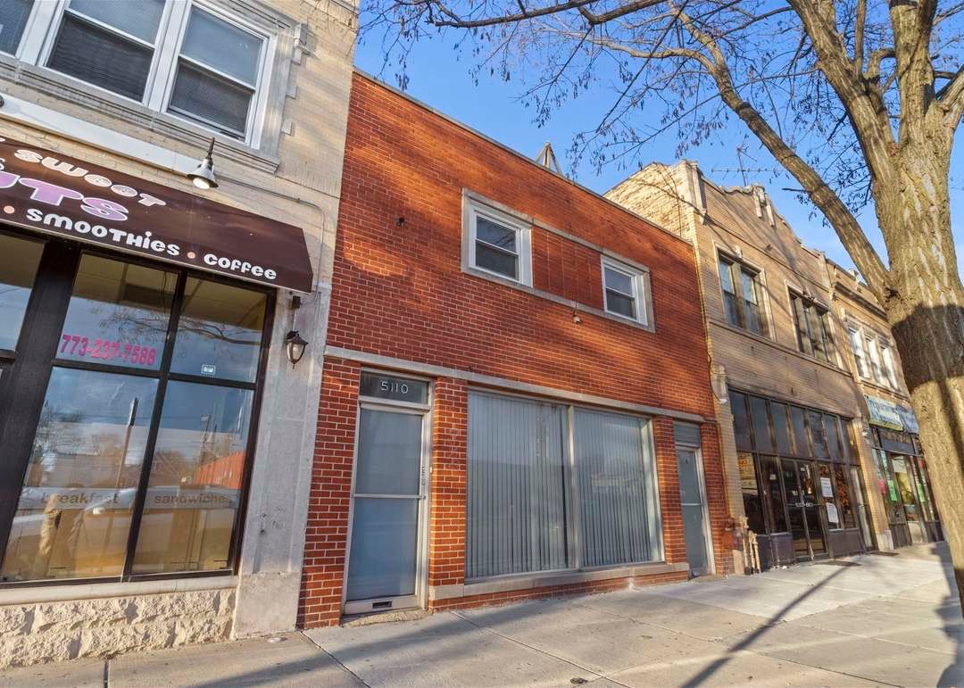 5110 W Fullerton Avenue, Chicago, IL