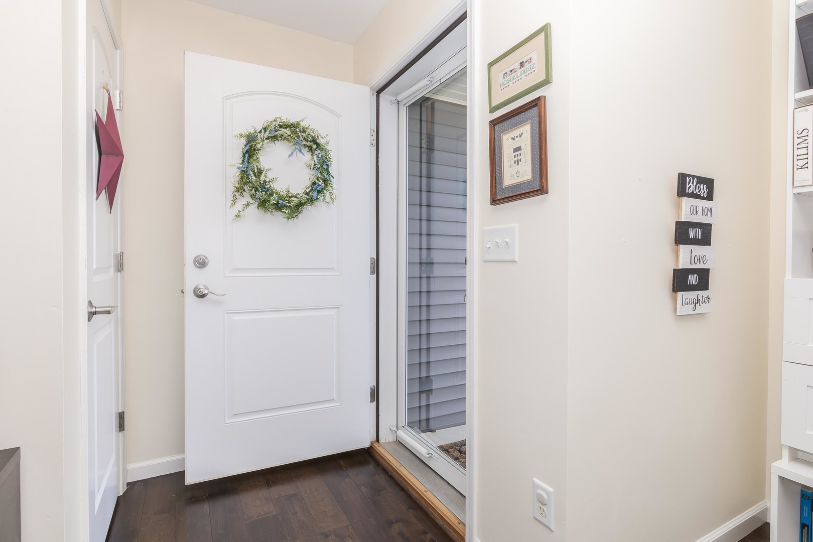 212 Springdale Avenue, Bloomington, IL