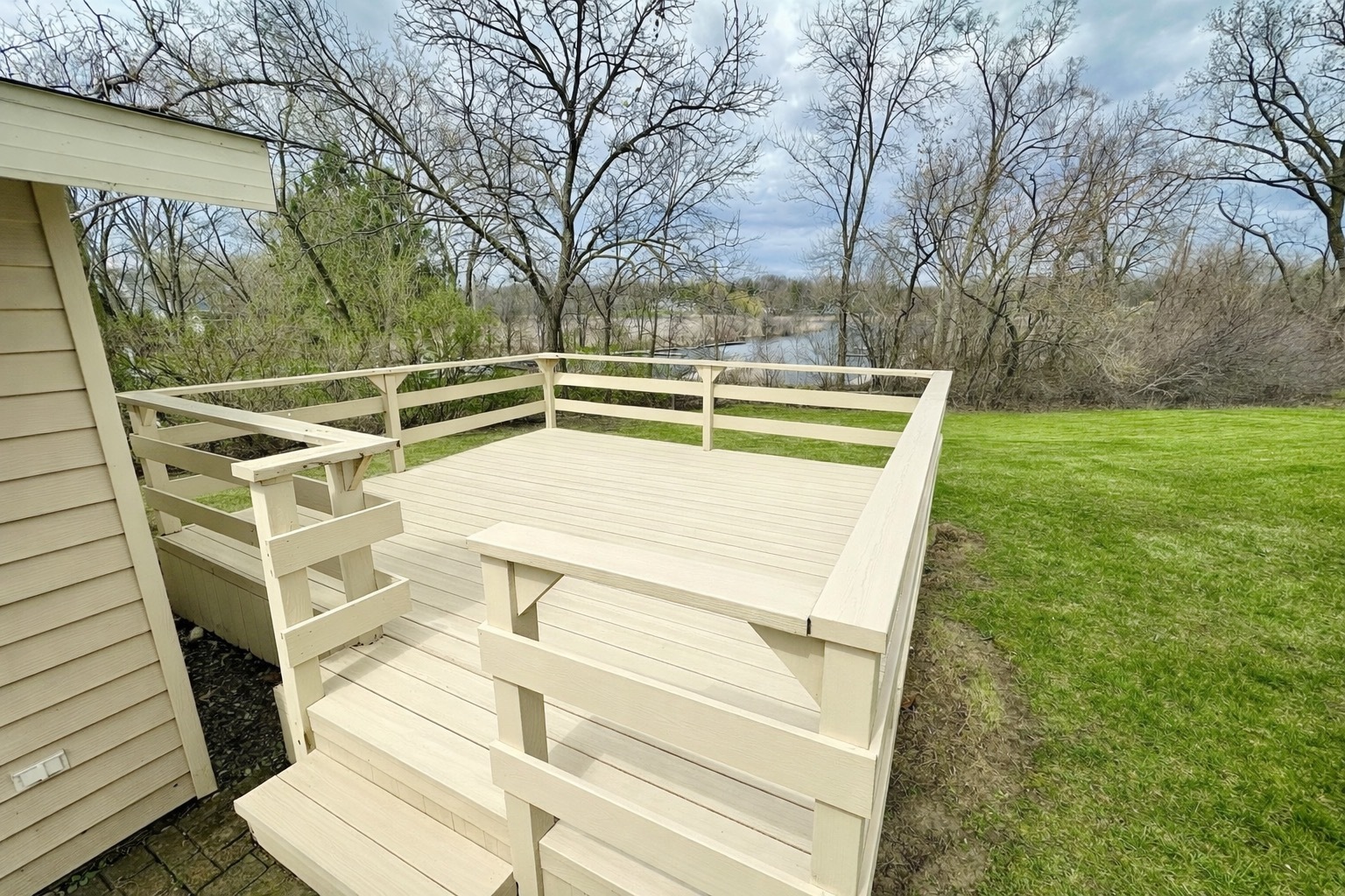 26372 W Prospect Avenue, Antioch, IL