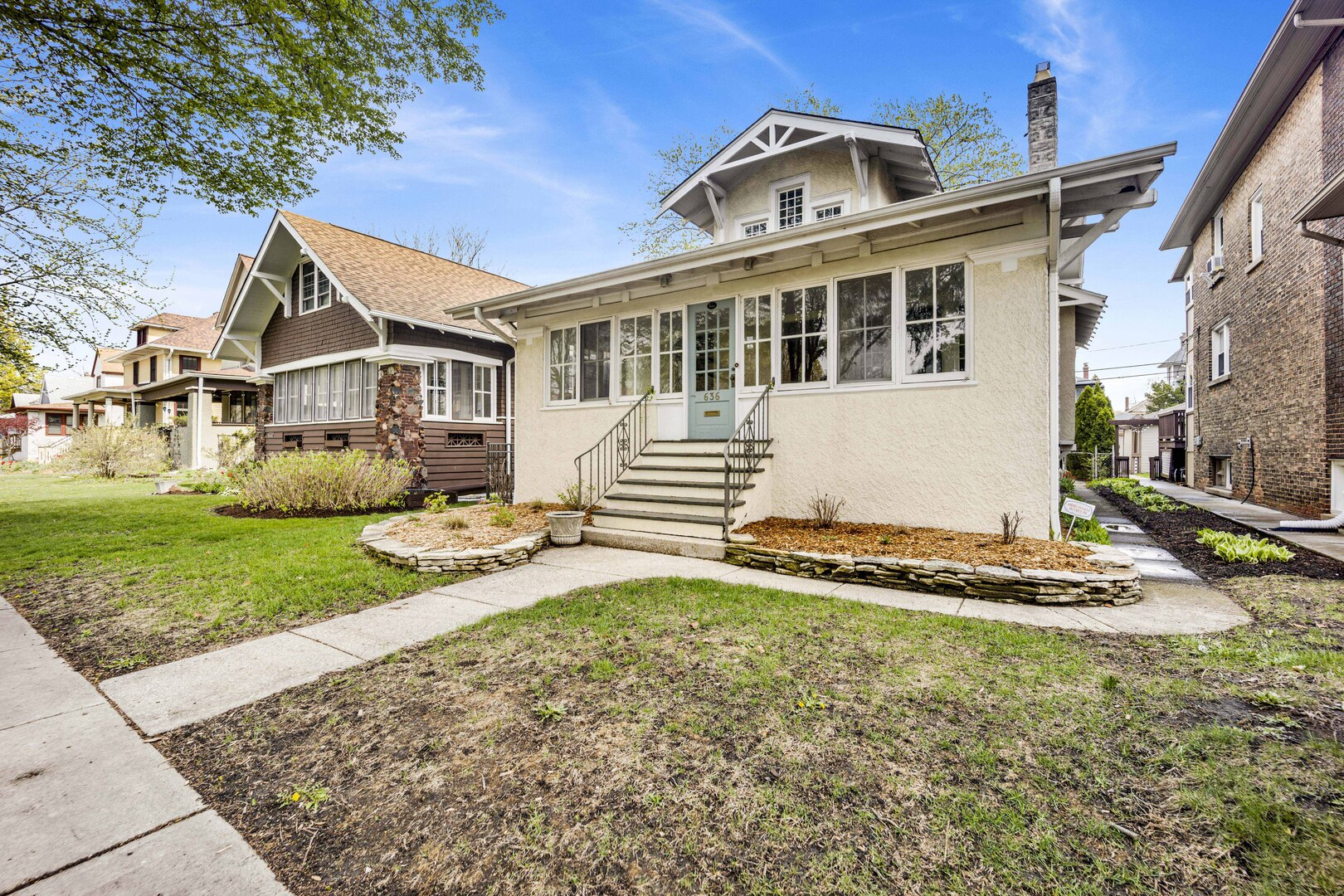 636 S EUCLID Avenue, Oak Park, IL