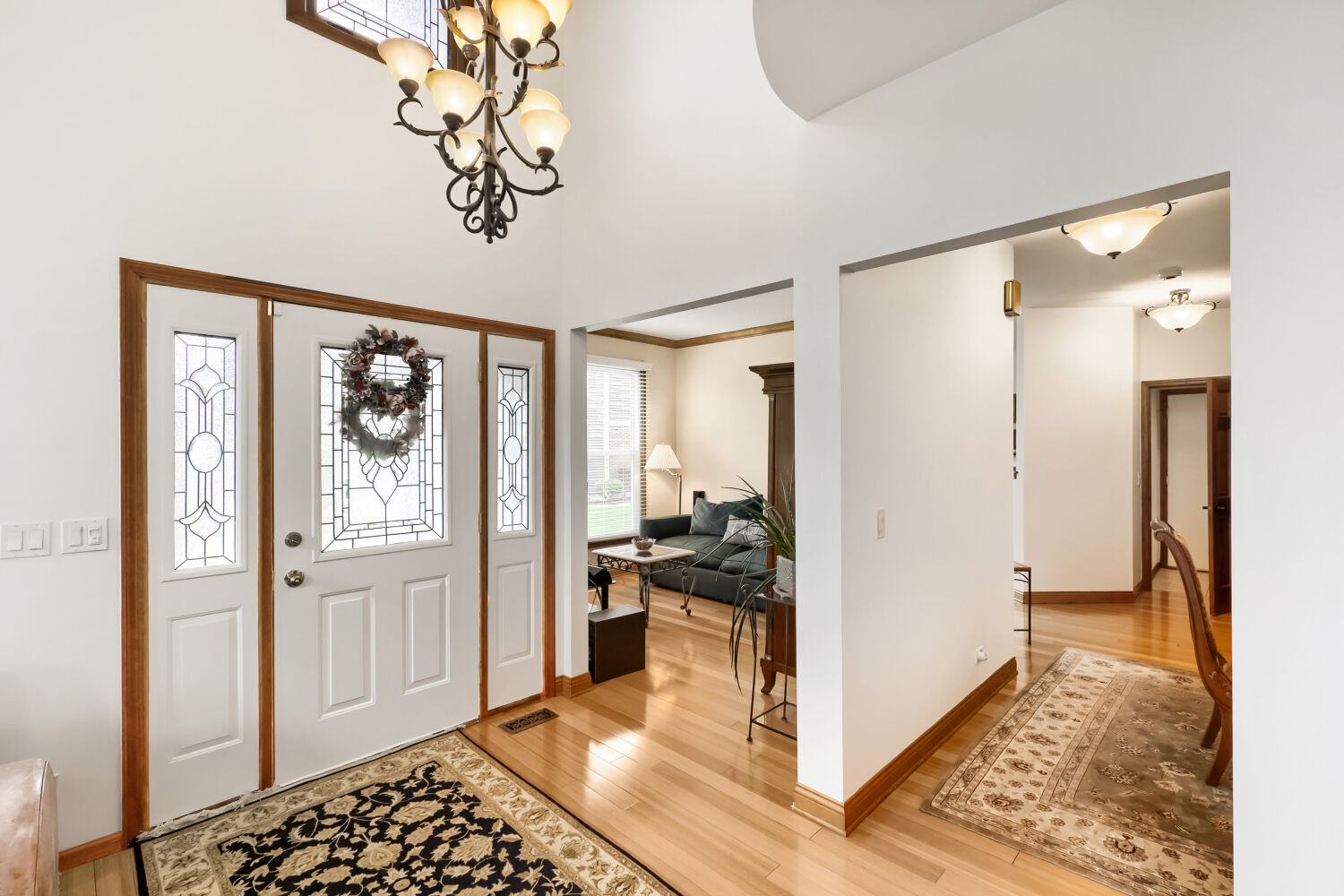 959 Heathrow Lane, Naperville, IL