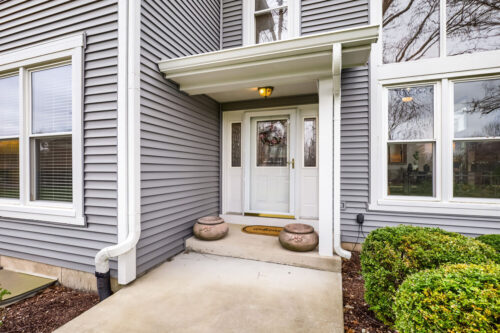 959 Heathrow Lane, Naperville, IL