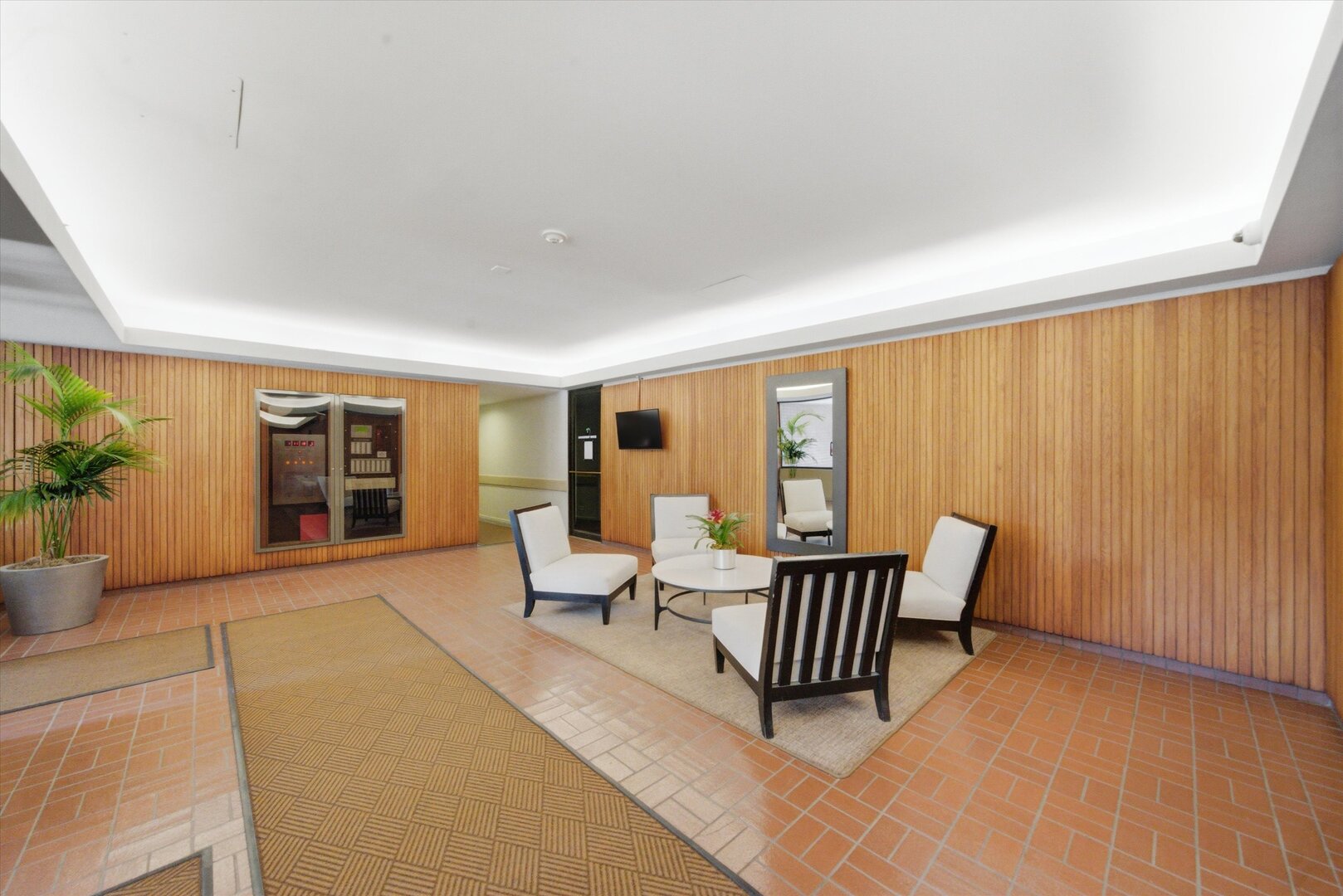 801 S Plymouth Court #203, Chicago, IL