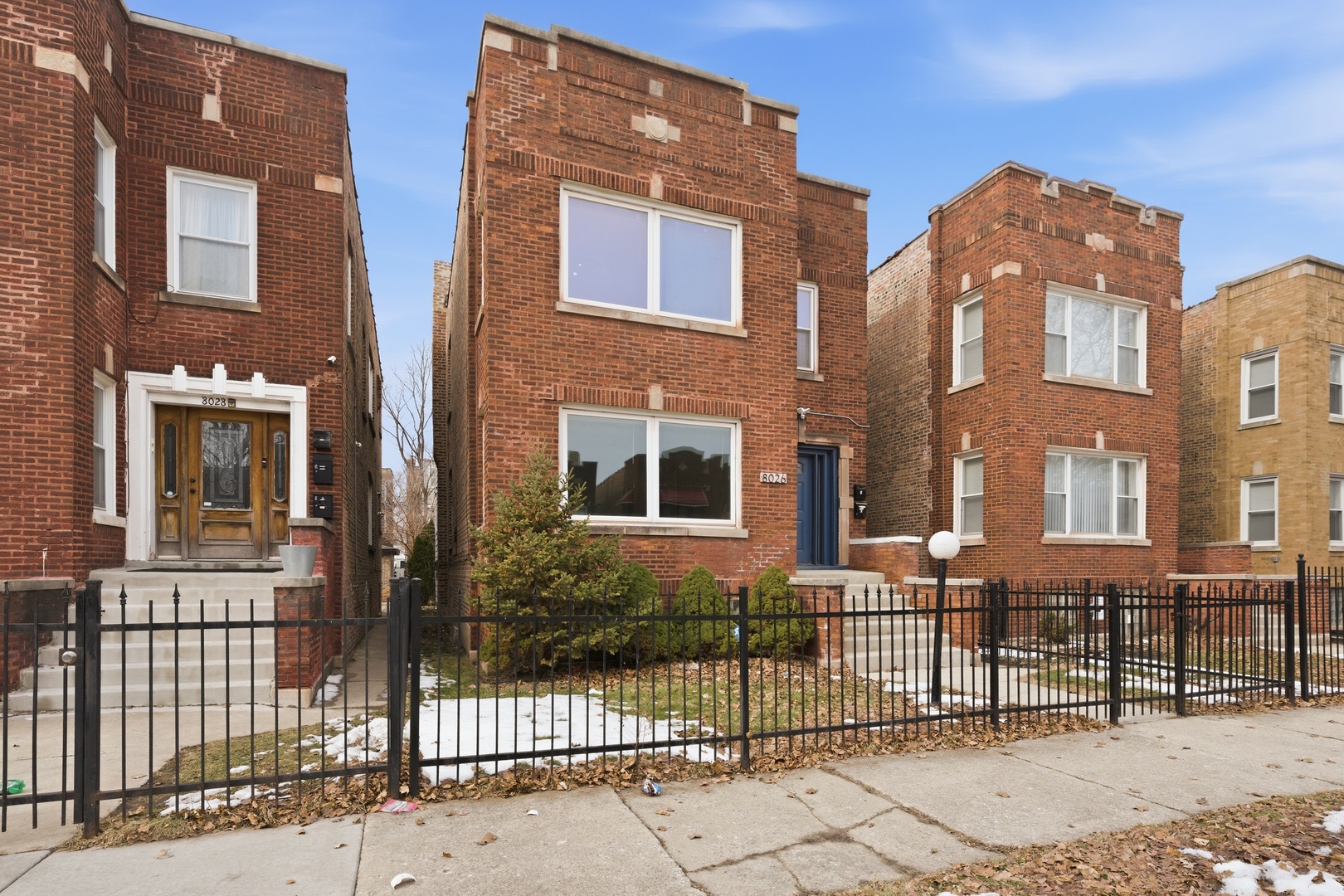 8026 S Dobson Avenue, Chicago, IL