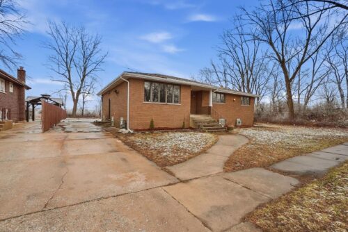 14315 S Manistee Avenue, Burnham, IL
