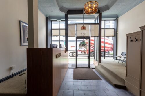 827 N Milwaukee Avenue, Chicago, IL