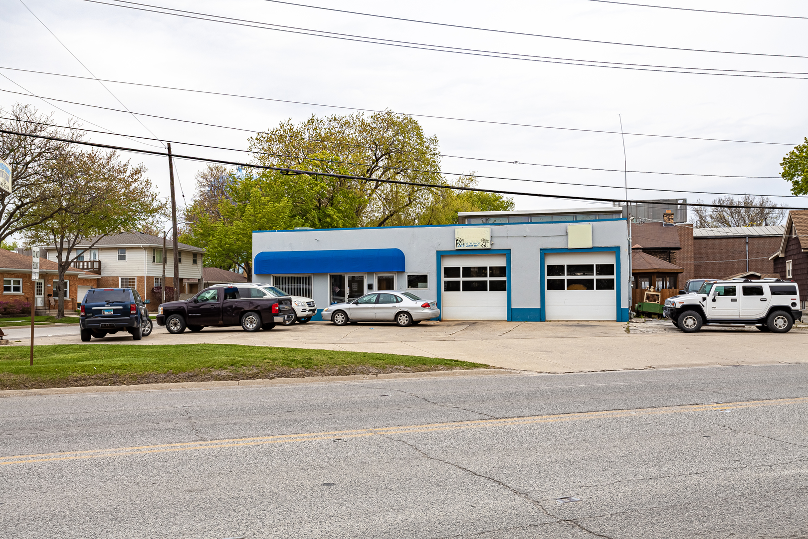 8418 Joliet Road, McCook, IL