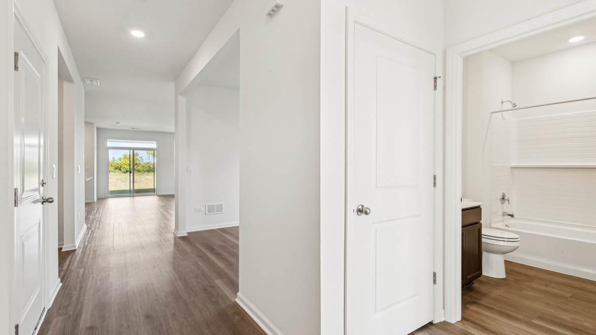 14704 S Azalia Circle, Plainfield, IL