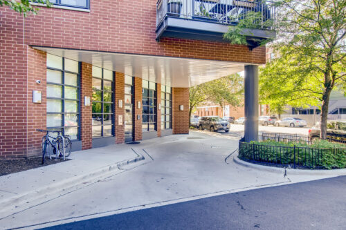 859 W ERIE Street #603, Chicago, IL