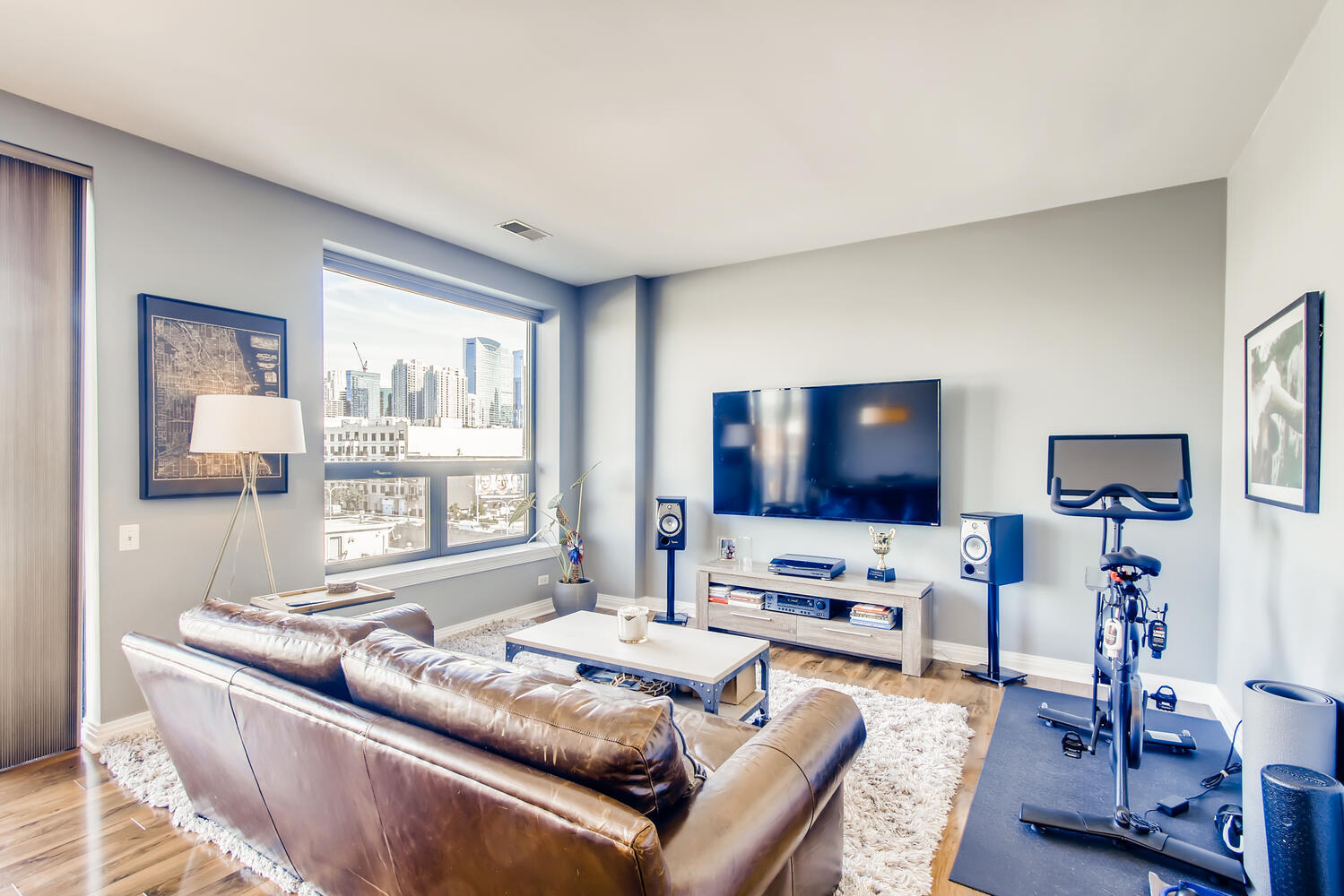 859 W ERIE Street #603, Chicago, IL