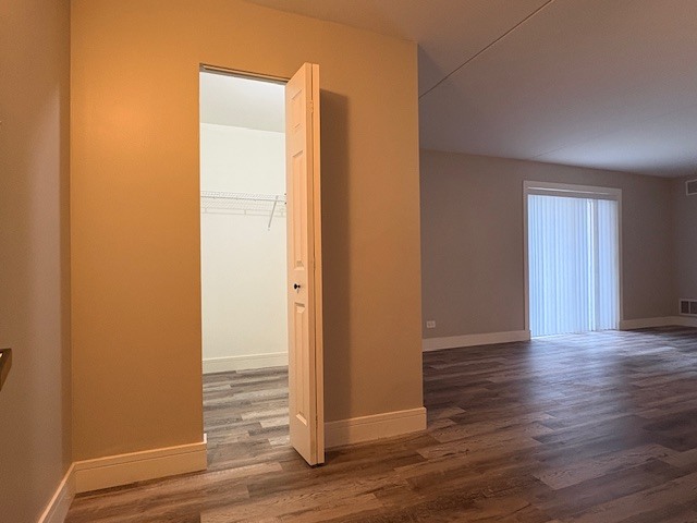 1463 Mercury Drive #408, Schaumburg, IL