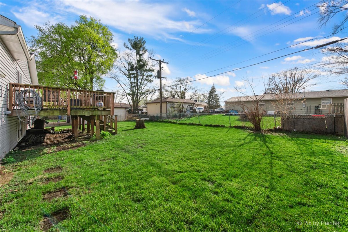 6054 HAMPTON Drive, Carpentersville, IL