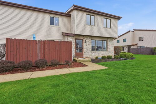 753 Bon Terre Road, New Lenox, IL