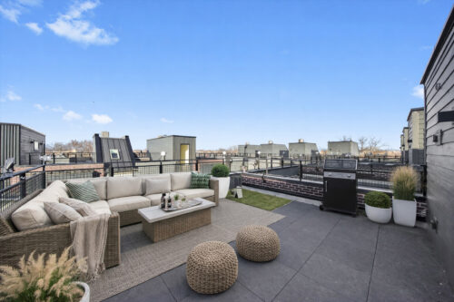 4232 W Belmont Avenue #4, Chicago, IL