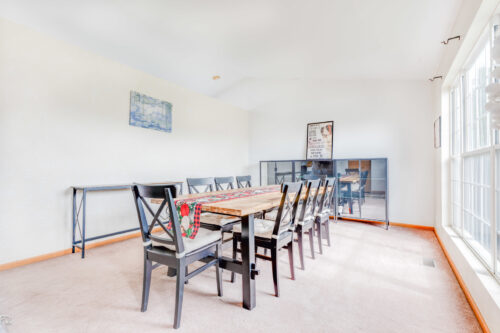 579 Rebecca Lane, Bolingbrook, IL