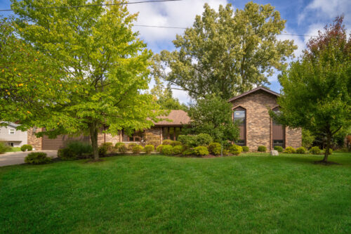 26587 N Cherrywood Lane, Wauconda, IL