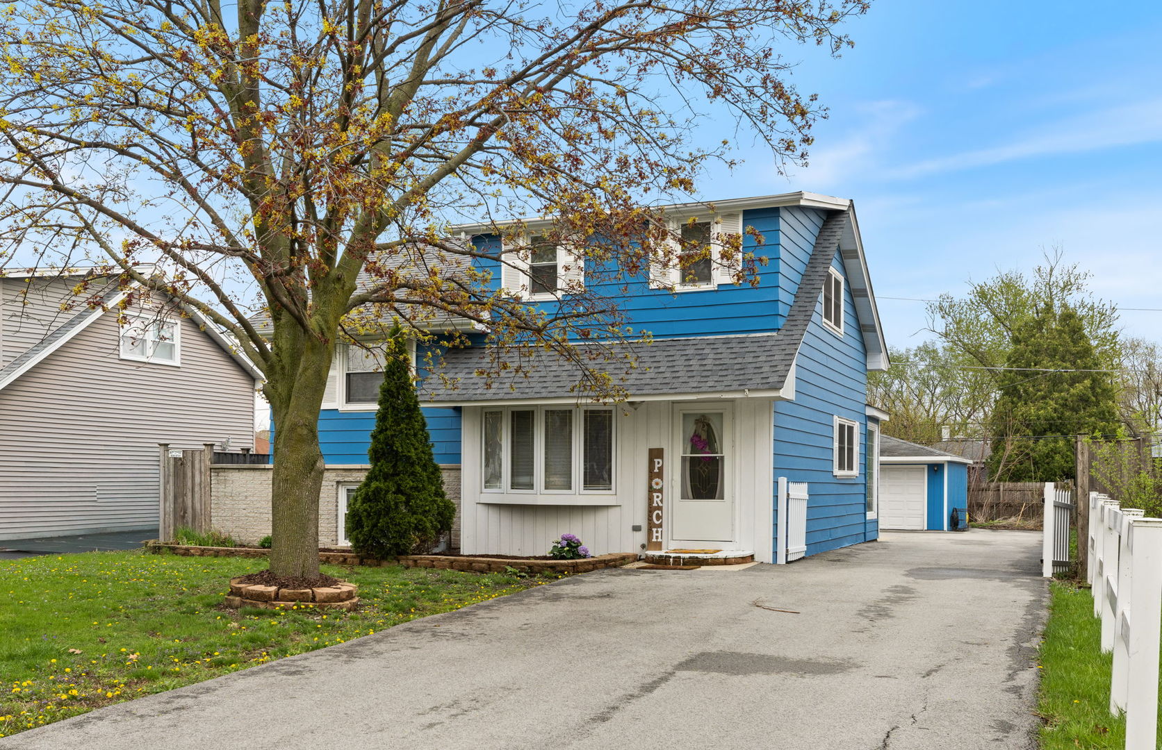 3915 Liberty Boulevard, Westmont, IL